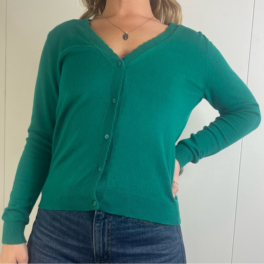 Banana Republic scalloped cardigan